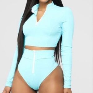bnwt and covers fashion nova 2 piece
